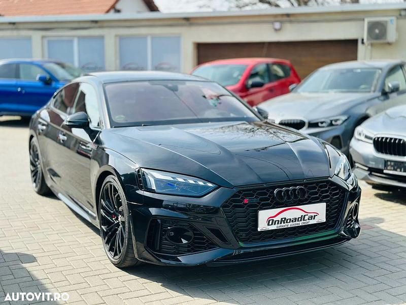 Culoarenegru Utilizat 2024 Audi RS5 Sportback Advanced Coupe | 74.900 EUR - Imagine 1/4