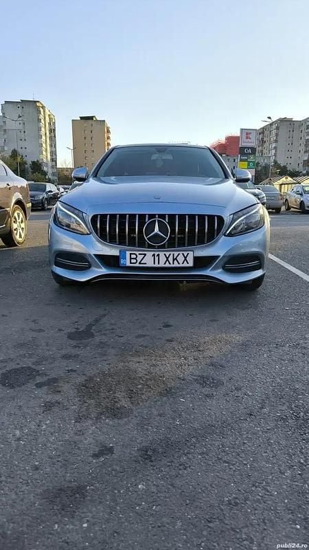 Utilizat 2016 Mercedes A200 Berlinǎ | 15.300 EUR - Imagine 1/4