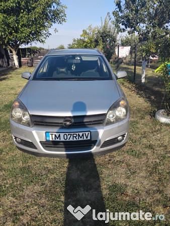 Utilizat 2005 Opel Astra Break | 1.300 EUR (Preț OK) - Imagine 1/4