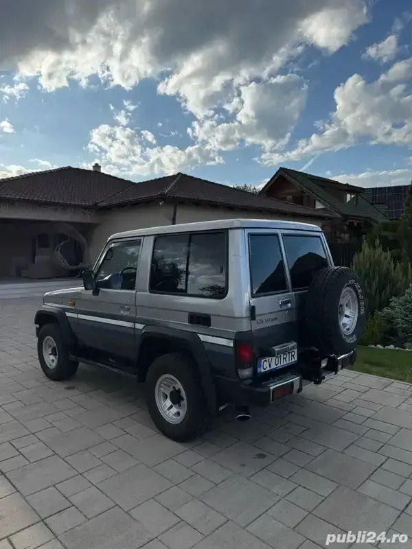 Utilizat 1992 Toyota Land Cruiser SUV | 15.000 EUR - Imagine 1/4