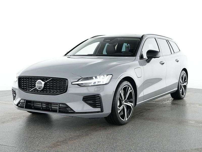 Second-hand 2025 Volvo V60 Ultra Break | 54.134 EUR - Imagine 1/1