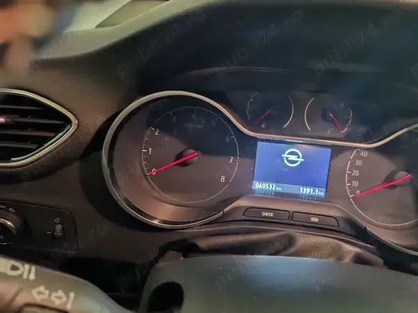 Utilizat 2020 Opel Crossland X SUV | 12.500 EUR - Imagine 1/3