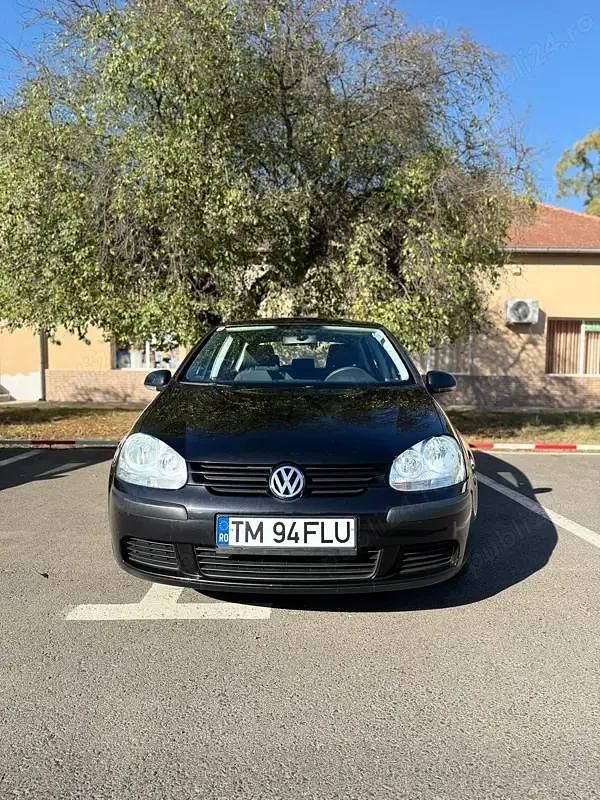 Utilizat 2005 VW Golf Berlinǎ | 3.000 EUR (Preț OK) - Imagine 1/4