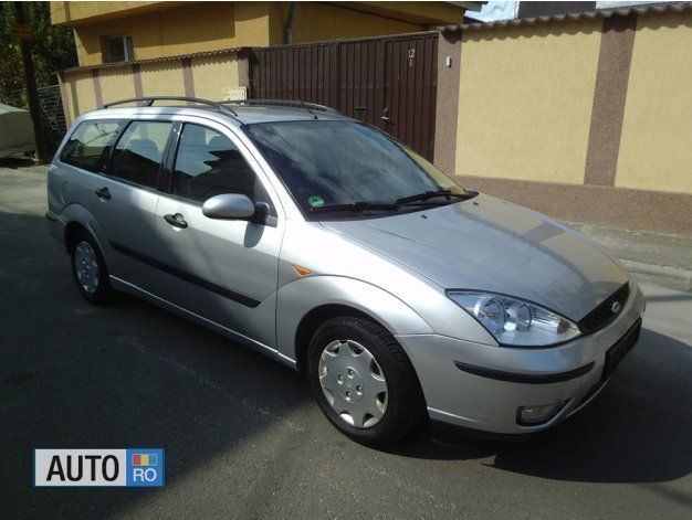 Second-hand Ford Focus 100 CP (73 kW) 2002 Argintiu Break