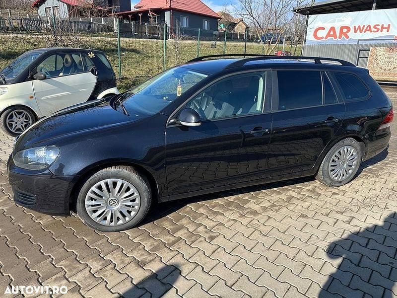 Second-hand VW Golf VII Trendline 105 CP (77 kW) 2013 Culoarenegru Break