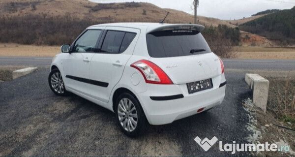 Alb Utilizat 2014 Suzuki Swift Hatchback | 4.900 EUR - Imagine 1/4