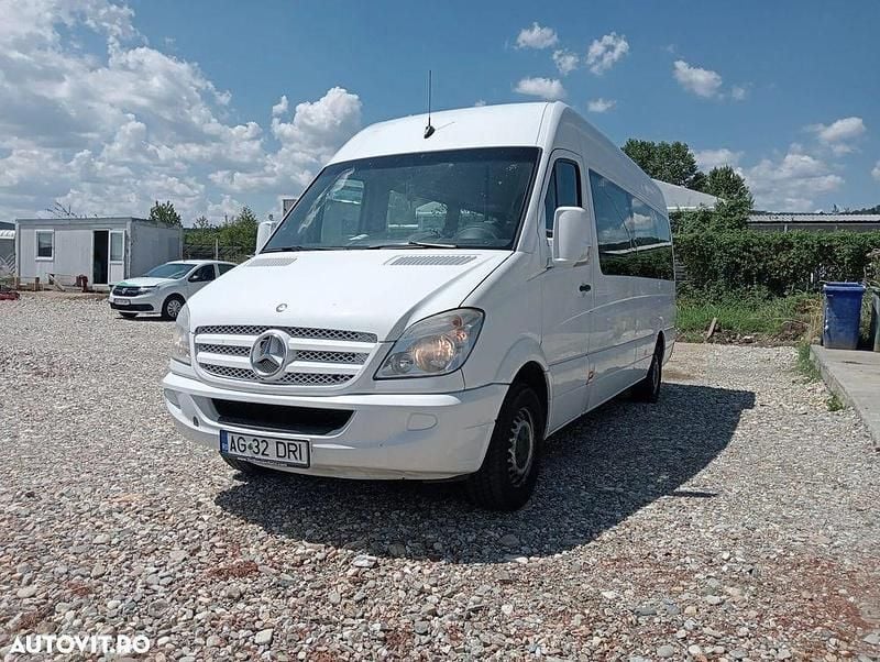 Culoarealb Utilizat 2011 Mercedes Sprinter Van | 7.500 EUR (Super Preț) - Imagine 1/4
