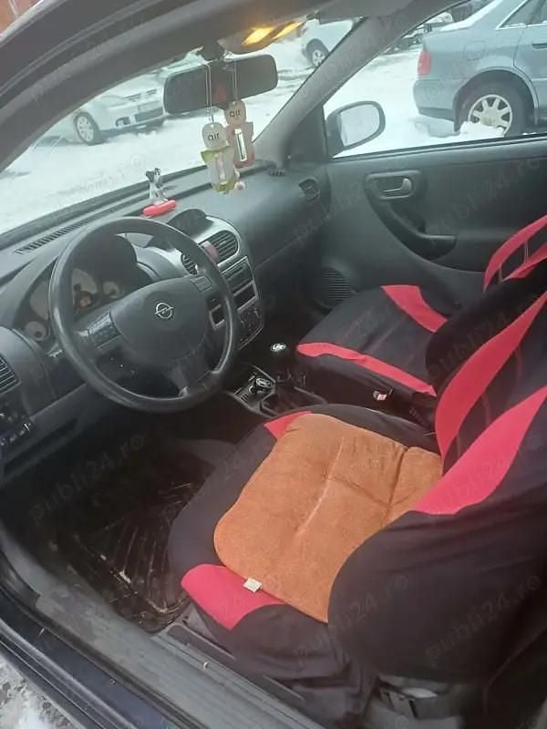 Second-hand Opel Corsa 75 CP (55 kW) 2004 Hatchback