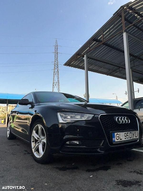 Negru Utilizat 2013 Audi A5 Sportback Berlinǎ | 8.900 EUR (Preț OK) - Imagine 1/4