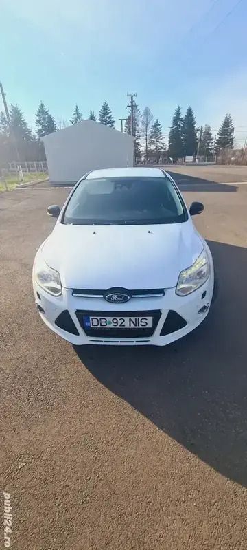 Utilizat 2012 Ford Focus Hatchback | 4.900 EUR (Preț bun) - Imagine 1/4