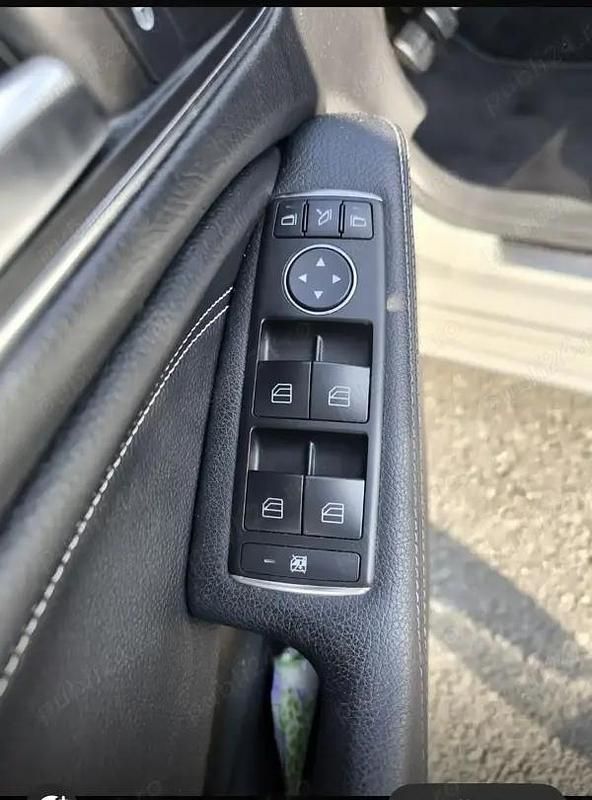 Second-hand Mercedes CLA180 120 CP (88 kW) 2013 Berlinǎ