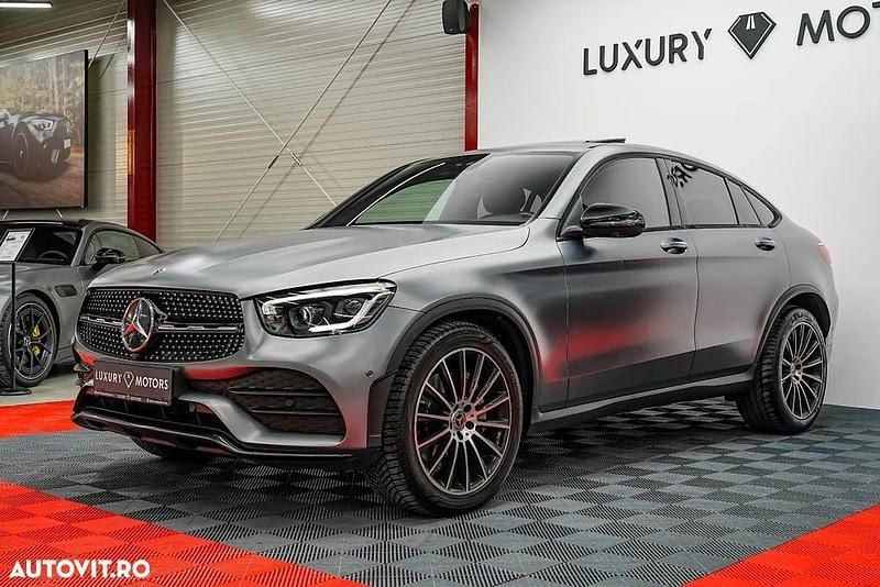 Second-hand Mercedes GLC300 AMG line Plus 258 CP (189 kW) 2019 Culoaregri Coupe
