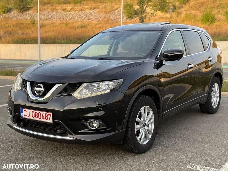Culoarenegru Utilizat 2015 Nissan X-Trail Tekna SUV | 11.999 EUR (Preț OK) - Imagine 1/4