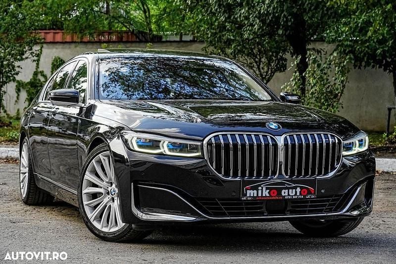 Culoarenegru Utilizat 2021 BMW 745e Comfort Edition Berlinǎ | 44.999 EUR (Puțin scump) - Imagine 1/4