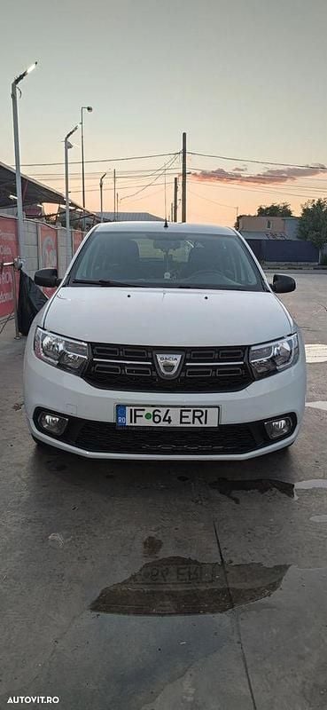 Culoarealb Utilizat 2018 Dacia Sandero Ambiance Hatchback | 4.200 EUR (Preț bun) - Imagine 1/4