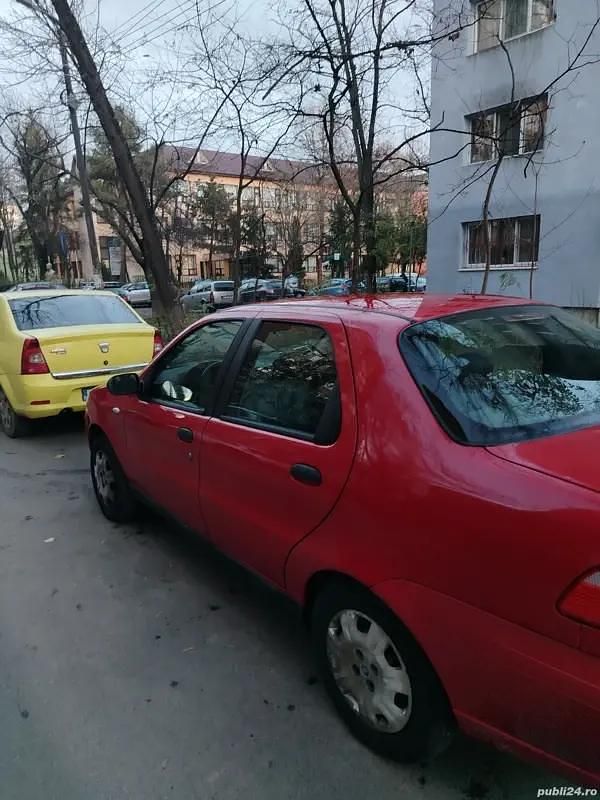Utilizat 2007 Fiat Albea Berlinǎ | 1.200 EUR (Preț bun) - Imagine 1/3