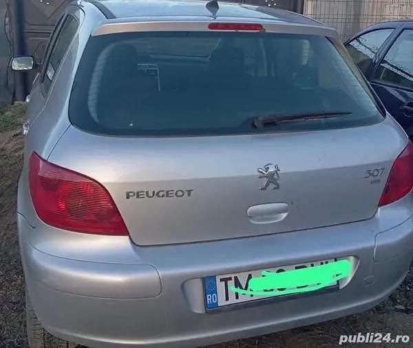 Utilizat 2004 Peugeot 307 Berlinǎ | 900 EUR - Imagine 1/4