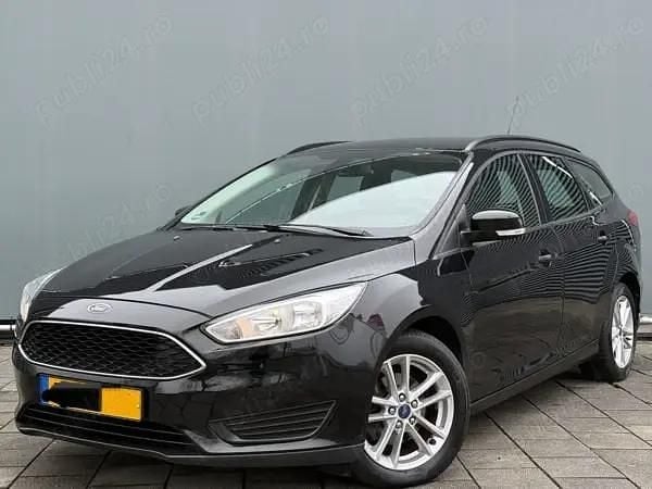 Second-hand Ford Focus 120 CP (88 kW) 2015 Hatchback