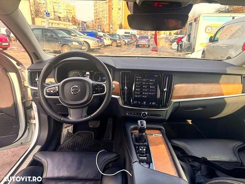 Second-hand Volvo S90 Inscription 190 CP (139 kW) 2018 Culoarealb Berlinǎ