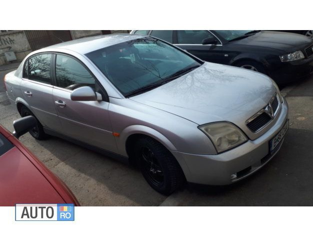 Second-hand Opel Vectra 90 CP (66 kW) 2003 Gri Berlinǎ