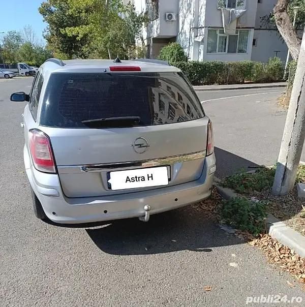 Second-hand Opel Astra 90 CP (66 kW) 2008 Break