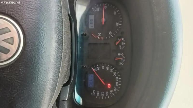 Utilizat 2004 VW Golf IV Break | 7.000 EUR - Imagine 1/4