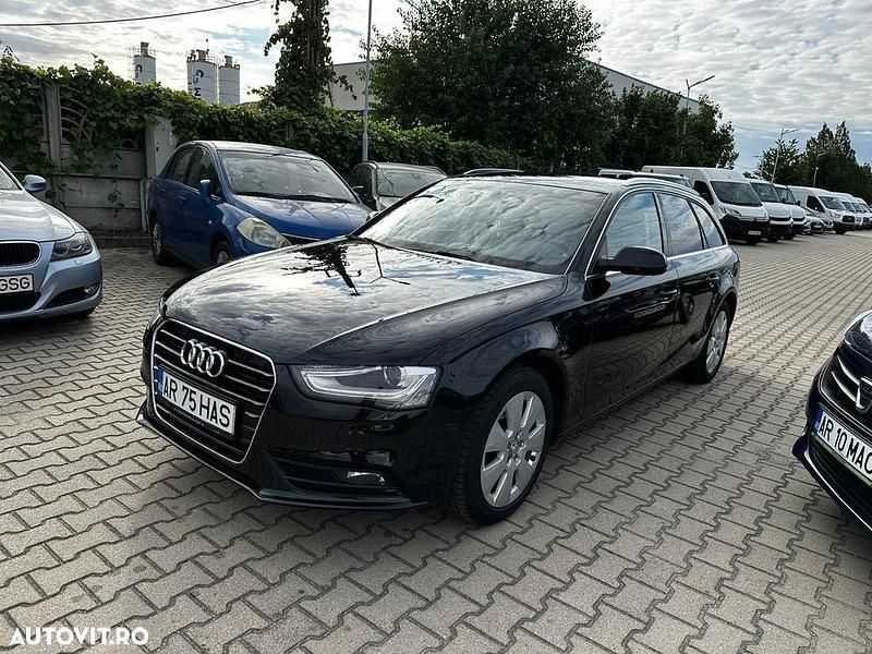 Culoarenegru Utilizat 2013 Audi A4 Break | 9.200 EUR (Preț OK) - Imagine 1/4