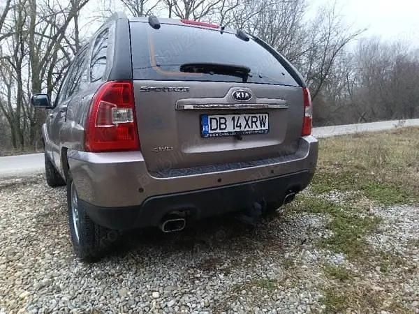 Second-hand Kia Sportage 150 CP (110 kW) 2009 Bej SUV