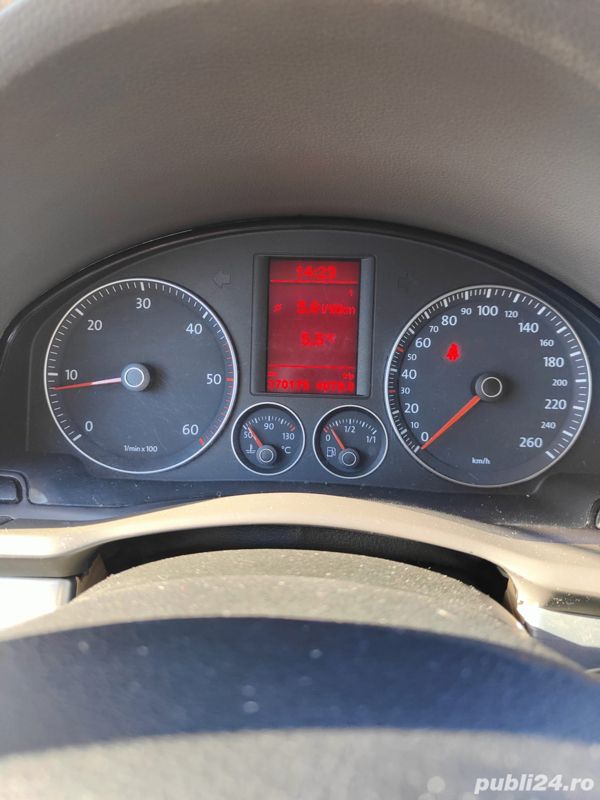 Utilizat 2006 VW Jetta Berlinǎ | 2.800 EUR (Preț OK) - Imagine 1/4