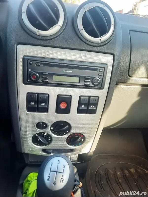 Second-hand Dacia Logan Prestige 89 CP (65 kW) 2009 Berlinǎ