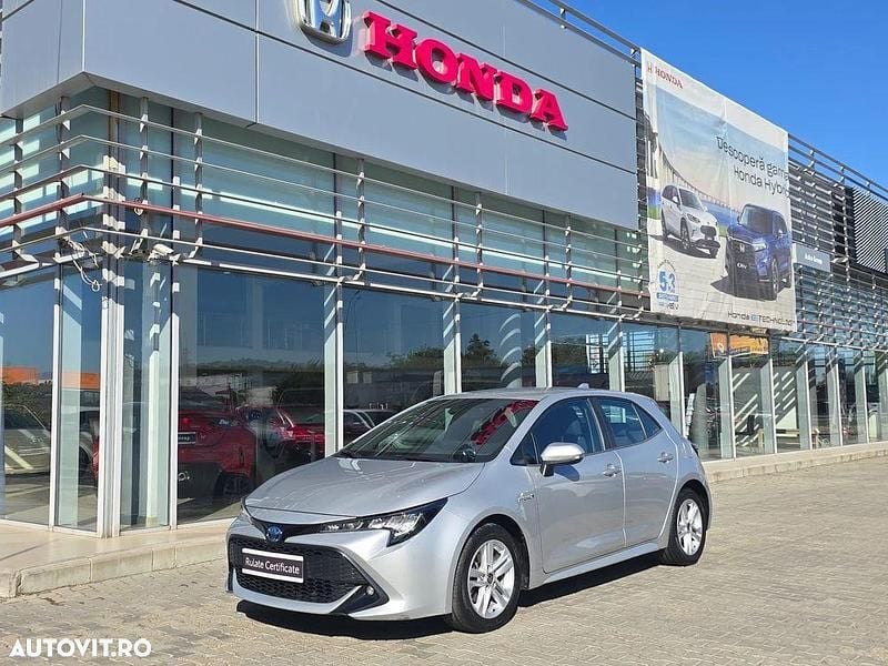 Culoareargint Utilizat 2020 Toyota Corolla Hatchback | 18.990 EUR (Preț OK) - Imagine 1/4