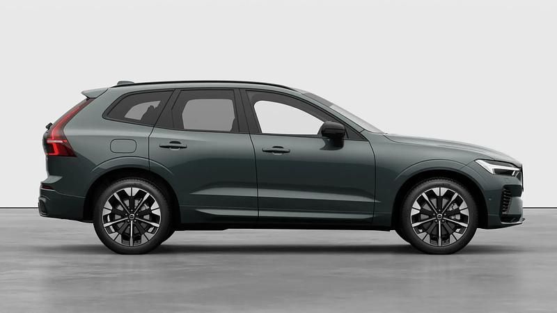 ["forest lake"] Utilizat 2025 Volvo XC60 Ultra SUV | 80.431 EUR - Imagine 1/4