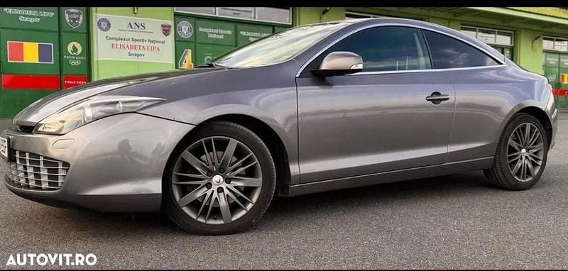 Culoaregri Utilizat 2011 Renault Laguna Coupé Coupe | 6.000 EUR - Imagine 1/4