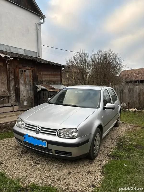 Utilizat 2004 VW Golf IV Hatchback | 1.600 EUR (Preț OK) - Imagine 1/4