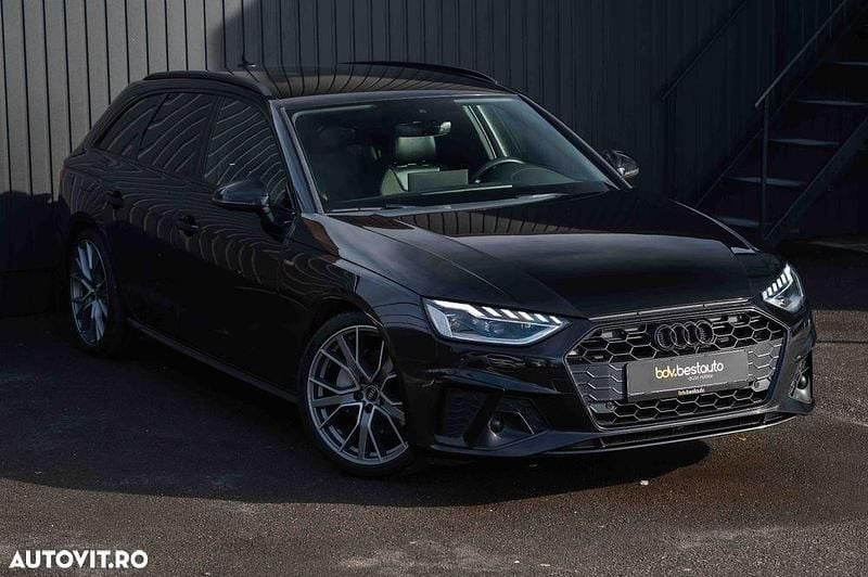 Second-hand Audi A4 S-Line 204 CP (150 kW) 2022 Culoarenegru Break