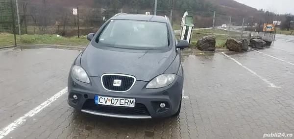 Gri Utilizat 2008 Seat Altea XL Monovolum | 2.950 EUR (Super Preț) - Imagine 1/4