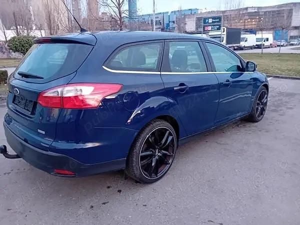 Second-hand Ford Focus Titanium 125 CP (91 kW) 2013 Albastru Break