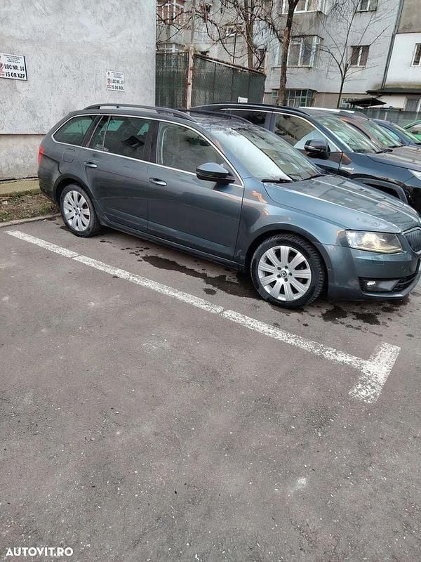 Second-hand Skoda Octavia Drive 150 CP (110 kW) 2014 Culoaregri Hatchback