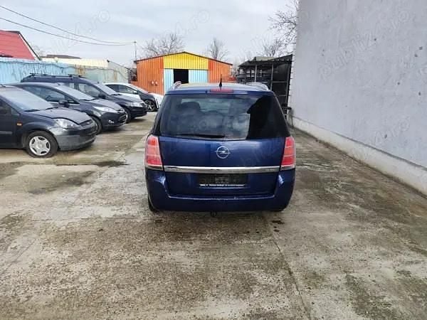 Second-hand 2007 Opel Zafira Monovolum | 1.950 EUR (Preț OK) - Imagine 1/4