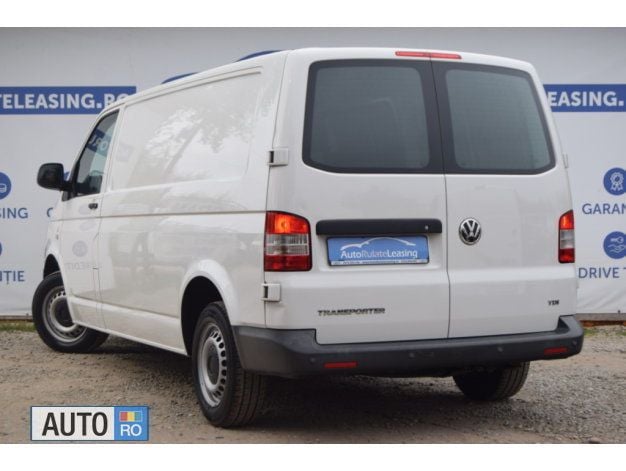 Second-hand VW T5 102 CP (75 kW) 2012 Alb Van