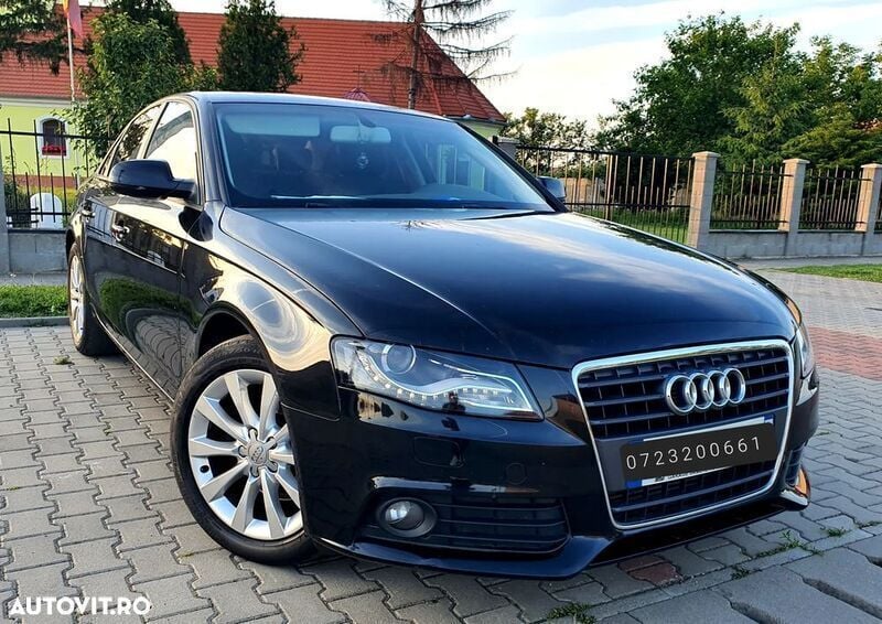 Negru Utilizat 2011 Audi A4 Berlinǎ | 5.990 EUR (Super Preț) - Imagine 1/4