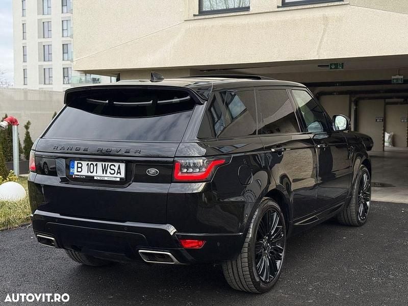 Second-hand Land Rover Range Rover Sport HSE Dynamic 300 CP (220 kW) 2021 Culoarenegru SUV