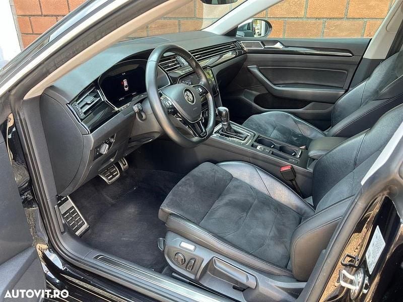 Second-hand VW Arteon Elegance 190 CP (139 kW) 2019 Culoarenegru Berlinǎ