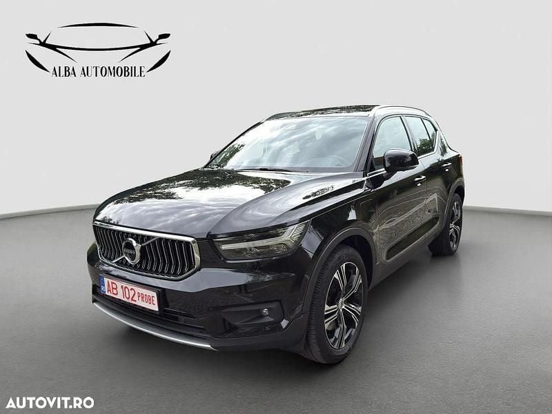 Culoarenegru Utilizat 2021 Volvo XC40 Inscription SUV | 24.990 EUR (Preț OK) - Imagine 1/4