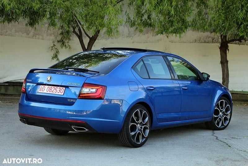 Albastru Utilizat 2017 Skoda Octavia RS Berlinǎ | 14.999 EUR (Preț OK) - Imagine 1/4