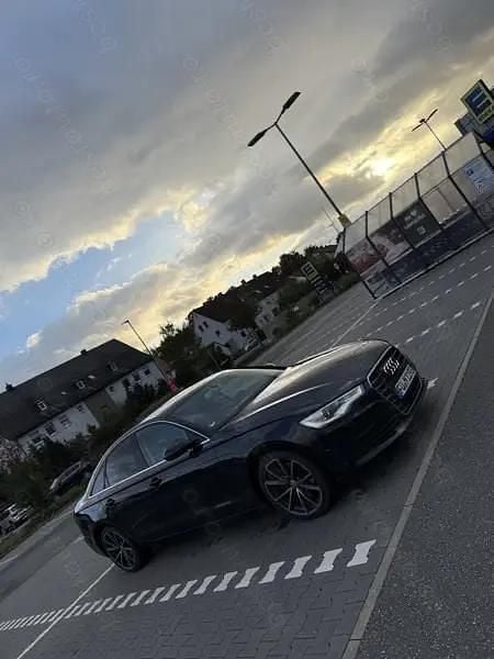 Utilizat 2013 Audi A6 Berlinǎ | 11.300 EUR (Preț OK) - Imagine 1/4