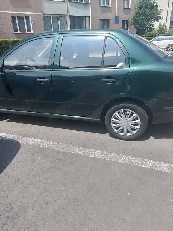 Utilizat 2004 Skoda Fabia Berlinǎ | 2.000 EUR (Preț OK) - Imagine 1/4