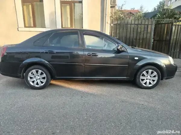 Utilizat 2007 Chevrolet Aveo Berlinǎ | 1.700 EUR - Imagine 1/4