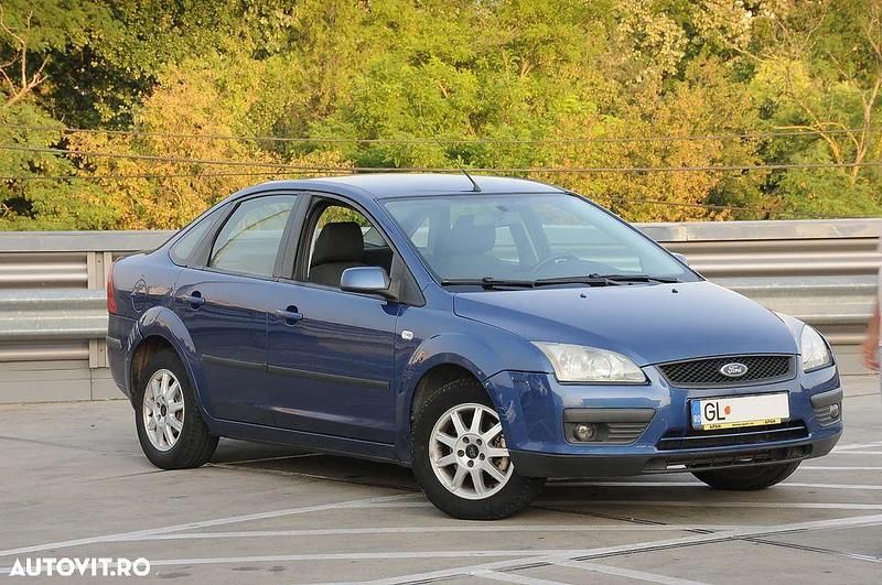 Albastru Utilizat 2008 Ford Focus Trend Berlinǎ | 2.200 EUR (Preț OK) - Imagine 1/4