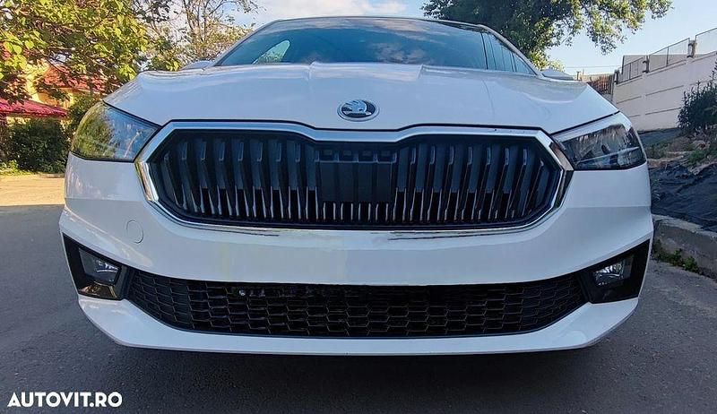 Culoarealb Utilizat 2022 Skoda Fabia Ambition | 14.500 EUR (Scump) - Imagine 1/4